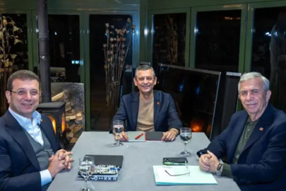 Özel'den 'Mansur Yavaş' çıkışı! 'İmamoğlu aday olamazsa en kuvvetli aday'