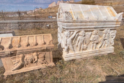 Ağrı’da ele geçirilen lahitlerin sahte olduğu belirlendi