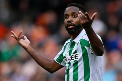 Bakambu yine sahnede!