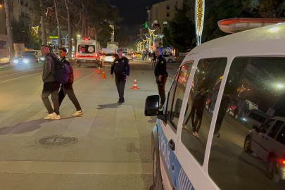 Bitlis Tatvan’da şüpheli çantadan kıyafet çıktı