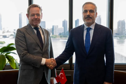 Dışişleri Bakanı Fidan Faslı ve Hollandalı mevkidaşlarıyla görüştü!