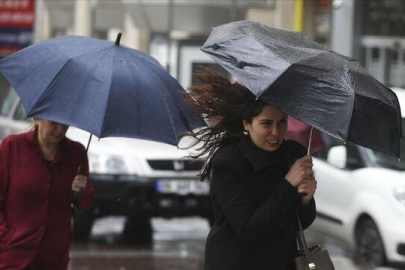 Meteoroloji’den Bursa’ya sağanak ve fırtına uyarısı: Dışarı çıkacaklar dikkat! (27 Eylül 2025 Hava Durumu)