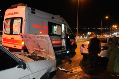 Kırıkkale'de zincirleme kaza: 3 yaralı