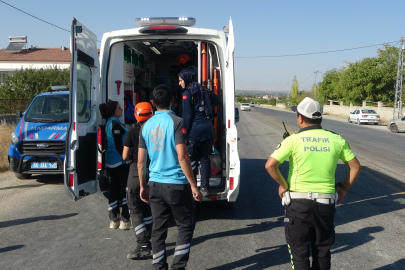 Malatya'da kontrolden çıkan araç bahçe duvarına çarptı, anne ile 3 çocuğu yaralandı