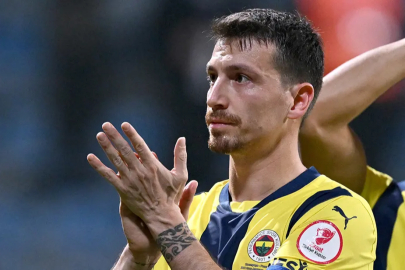 Mert Hakan Yandaş'tan koridorda gazeteciye cevap: Peş peşe aynı yanıtı verdi