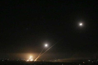 Yemen açıklarında Hollanda bandıralı yük gemisine saldırı: 2 yaralı