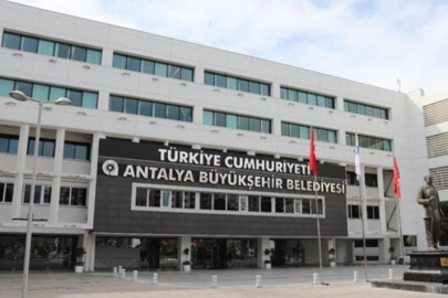 Antalya Büyükşehir Belediyesi'ne 'hafriyat' operasyonunda yeni gelişme! Antalyaspor Derneği'nde arama: 20 gözaltı!