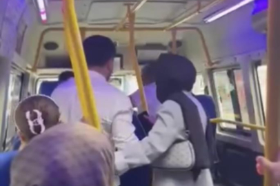 Bursa'da dolmuş şoförü yolcuları çileden çıkardı! 'Canımızı sana emanet ediyoruz'