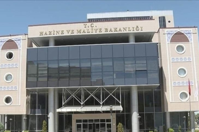 Maliye 'T' plakalı Ferrari'lerin peşine düştü! Lüks araçlar...