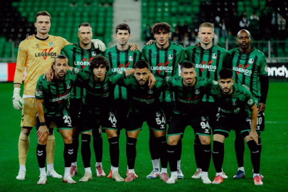 Sakaryaspor bu sene dillerden düşmüyor: Önce Caner Erkin şimdi 7 yabancıyla sahaya çıkma!