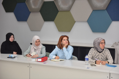 Bursa&nbsp;Yıldırım Belediyesi’nden yazı atölyesi