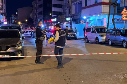 İstanbul Bağcılar’da seyir halindeki otomobile silahlı saldırı: 2 yaralı