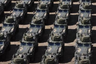 Türk zırhlısı Macaristan'da sahaya çıktı