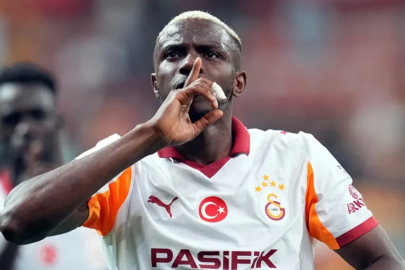 Victor Osimhen için İngiltere'de çarpıcı sözler