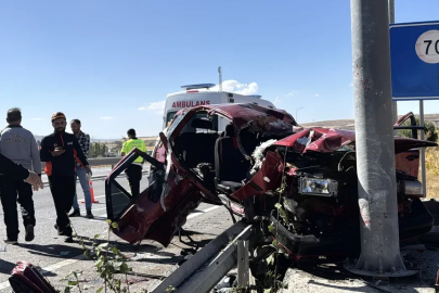 LPG tankı yerinden fırladı: Sivas'taki feci kazada çok sayıda yaralı var!