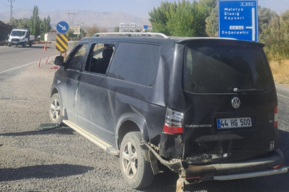 Malatya’da iki araç çarpıştı: 2 yaralı