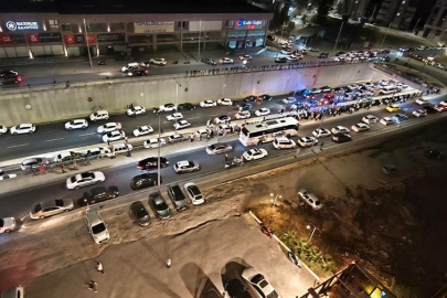 Şanlıurfa'da 3 araç birbirine girdi: 1 ölü, 4 yaralı