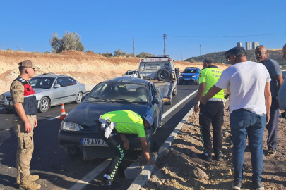 Kilis'te otomobil taklalar attı, şans eseri yaralanan olmadı