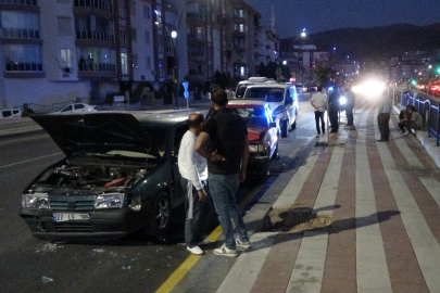 Malatya'da 4 araçlı zincirleme kaza: 2 yaralı