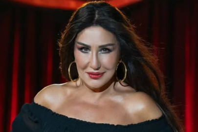 Nükhet Duru'yu akrep soktu! Hastanelik oldu, konserleri erteledi...