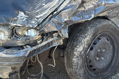 Bolu'da iki araç çarpıştı: 4'ü çocuk 5 yaralı