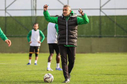 Bursaspor’da flaş Mehmet Altıparmak gelişmesi!