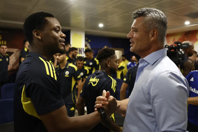 Fenerbahçe'den Jhon Duran'a büyük şok: İstanbul'a gelen menajere rest çekildi