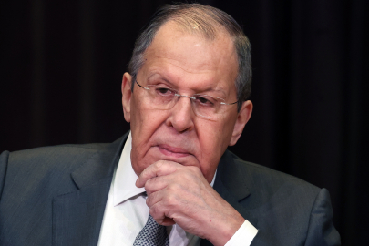 Lavrov: Şu anda masada olan en iyi teklifin bu olduğunu anlıyoruz