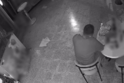 Burdur'da camı kırıp girdiği markette çilingir sofrasını kuran şüpheli tutuklandı