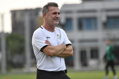 Bursaspor’un yeni hocası Tahsin Tam’dan Bursa Hakimiyet’e özel açıklamalar!