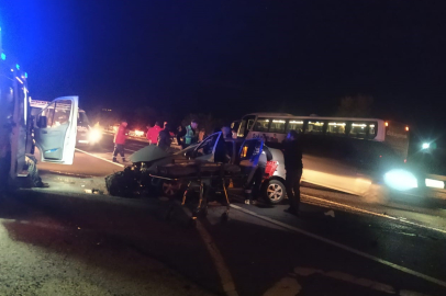 Konya’da yolcu otobüsü ile otomobil çarpıştı: 2 yaralı