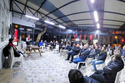 Bursa Mudanya'da zeytin ve incirde doğru tarım teknikleri ele alındı