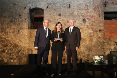 Bursa Mudanya Mütarekesi Barış Yolu Ödülü Altan Öymen’e verildi