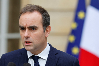 Macron, istifa eden Fransa Başbakanı Lecornu'yu yeniden başbakanlık görevine atadı