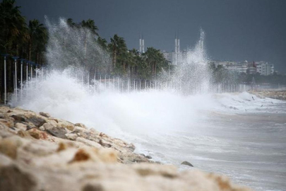 Meteorolojiden denizlerde fırtına uyarısı