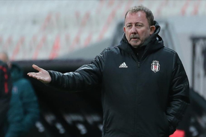 Sergen Yalçın gecelerde yakalandı! Kadınlar ön koltukta kucak kucağa...