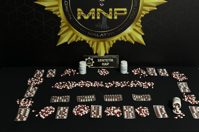 Malatya'da 898 adet uyuşturucu hap ele geçirildi: 2 gözaltı