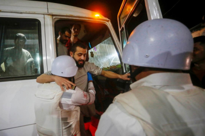 Ateşkes anlaşmasının ilk aşaması kapsamında 83 Filistinli esir serbest bırakıldı