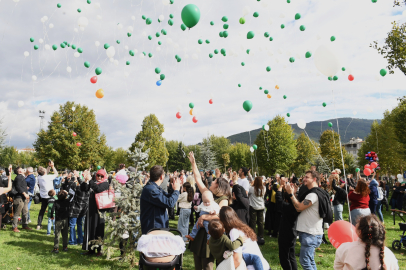Bursa'da mutluluk balonları SMA’lı Çağan Ata Taran için uçuruldu