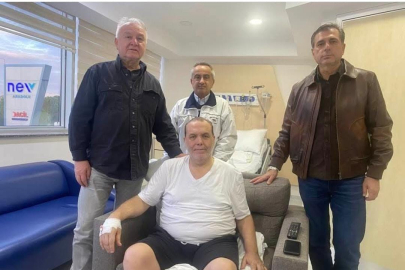 Bursaspor eski başkanı Erkan Kamat’a geçmiş olsun ziyareti!