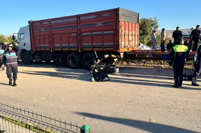 Elazığ’da motosiklet park halindeki kamyona çarptı: 1 ölü