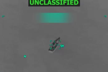 ABD Venezuela açıklarında bir tekneyi daha vurdu: 6 ölü