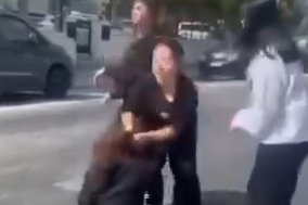 Çanakkale'de bir akran zorbalığı vakası daha: Saçlarından tutup sürükledi