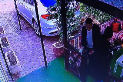 Elazığ'da gazeteci Koca'ya silahlı saldırı anı kameraya yansıdı