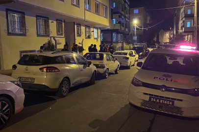 İstanbul Arnavutköy’de evinin önünde silahlı saldırıya uğrayan adam ağır yaralandı