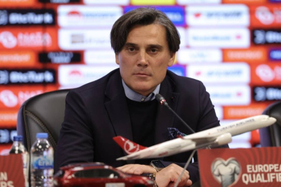 Montella, kampı terk eden Berke Özer hakkında konuştu