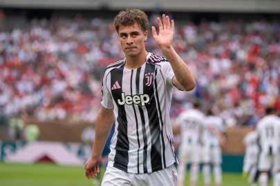 Avrupa'da Kenan Yıldız çılgınlığı! 'Süper sözleşme hazır'