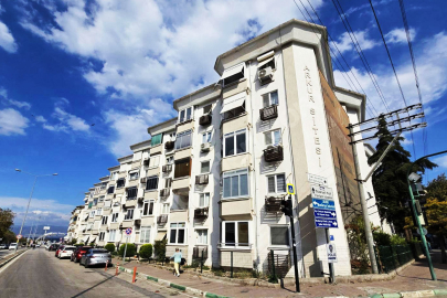 Bursa'da deniz kenarındaki site hakkında flaş gelişme! Taşıyıcı sistemlerde çatlak...