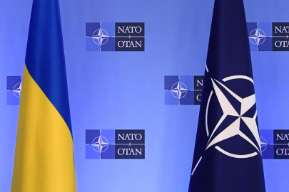 NATO-Ukrayna Konseyi Brüksel'de toplandı