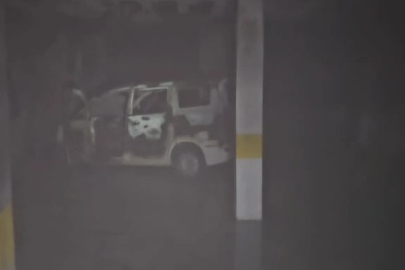 Tekirdağ'da otoparktaki araç alev aldı, bina tahliye edildi